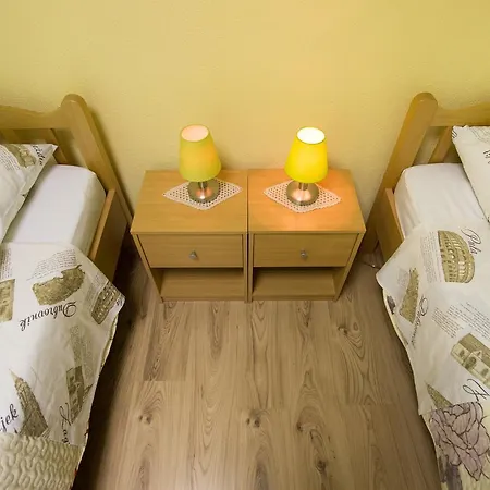 Skeja Apartment Split